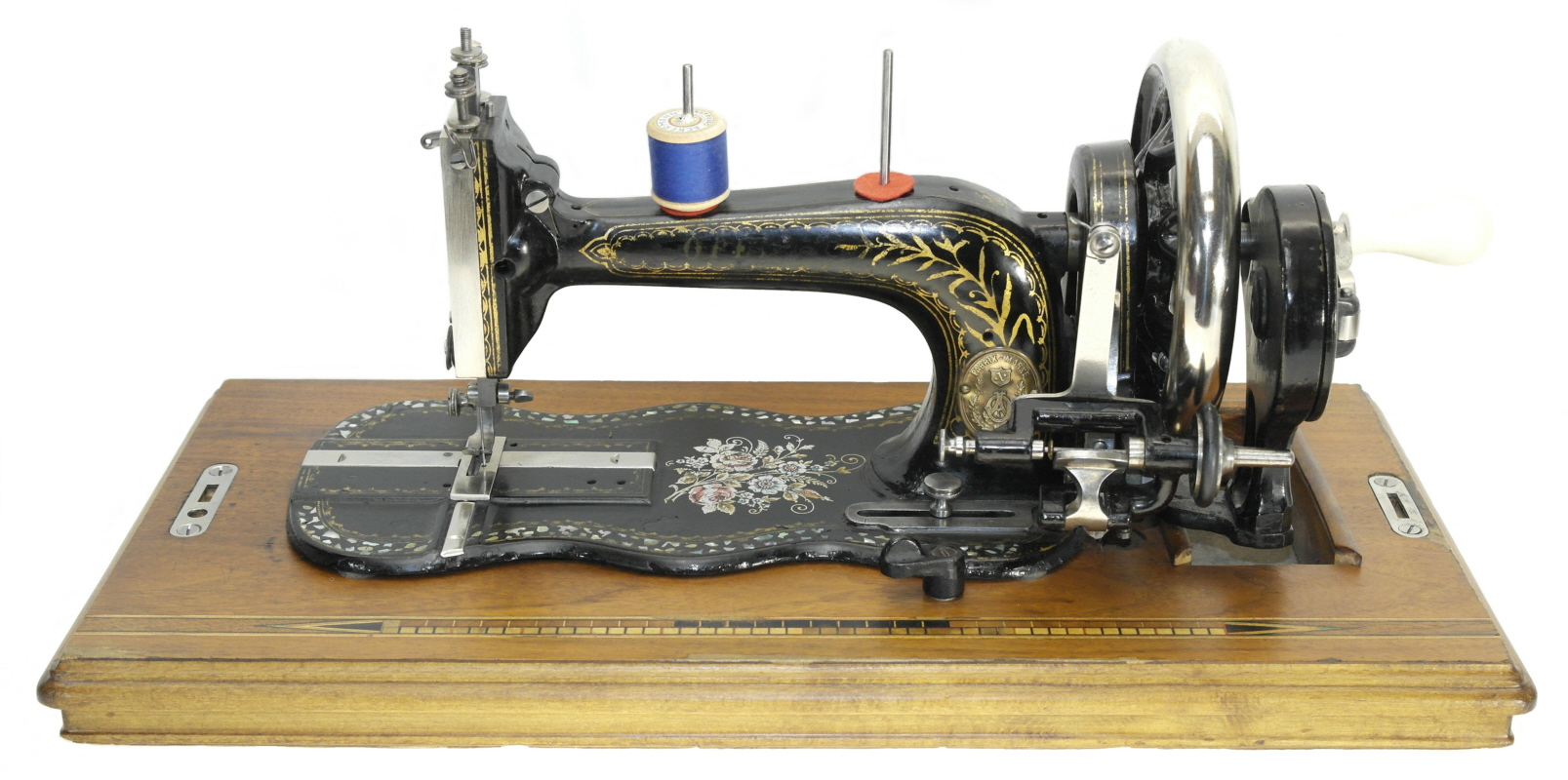 Handkurbel Langschiff- Nähmaschine Seriennummer  389079
