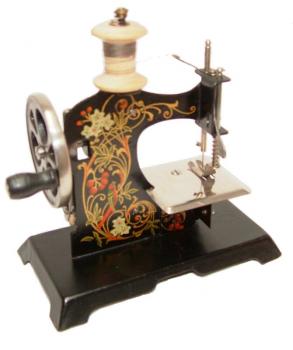 Seriennummer 46828, ca. 1930, Kettenstich- Hakengreifer.