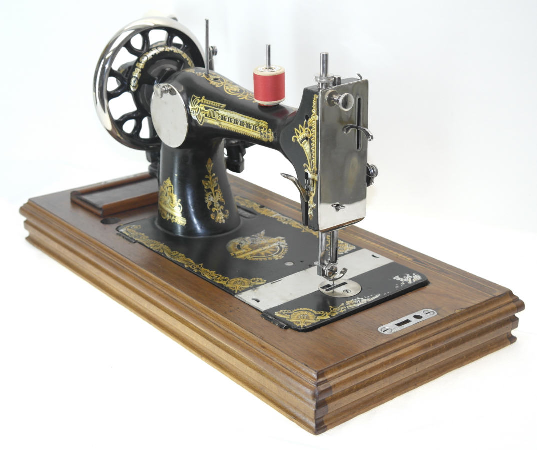 Die Seltenheit im Decor sowie in der Technik, System Singer.